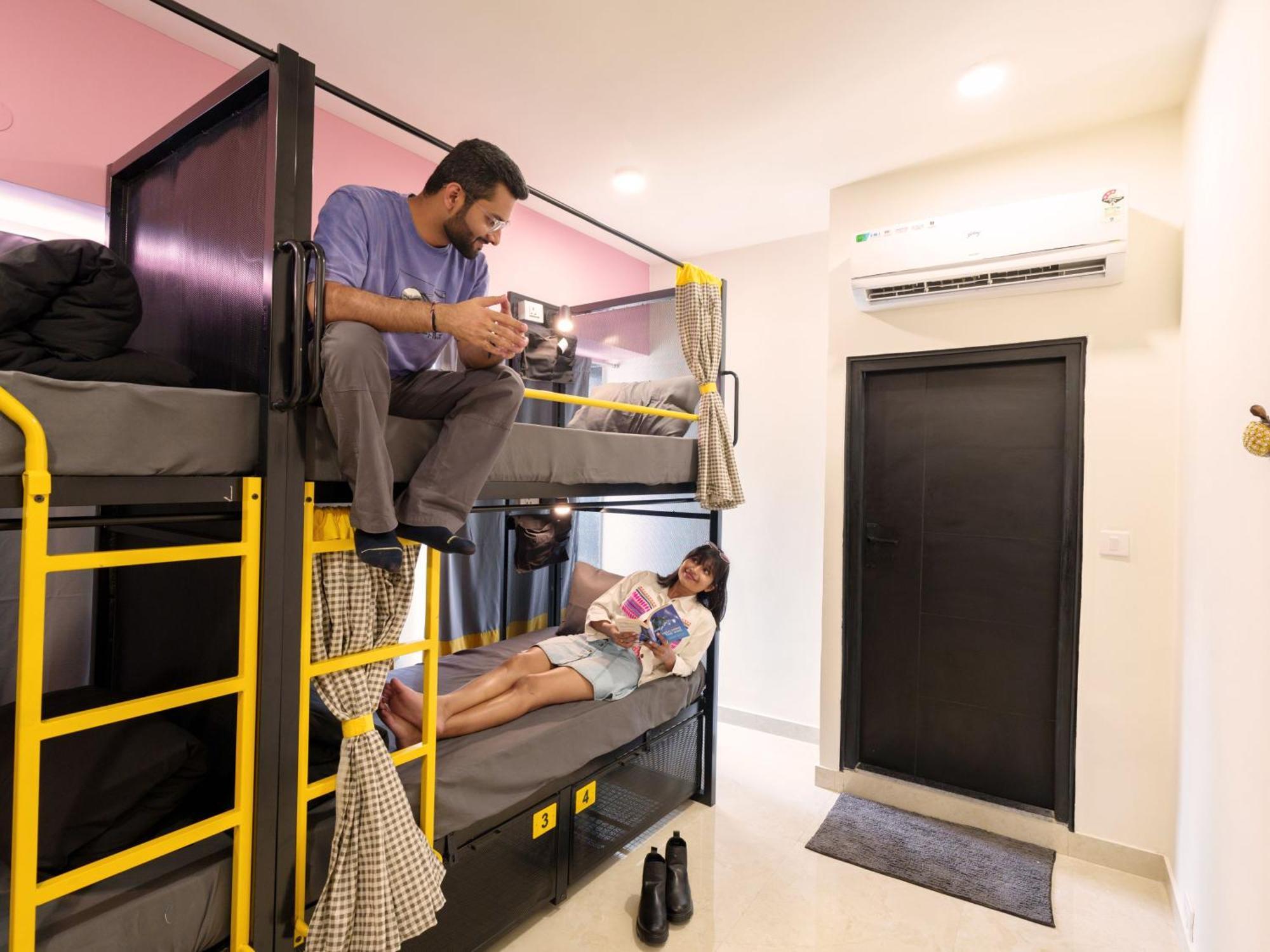 The Hosteller Jaipur, Mi Road Экстерьер фото