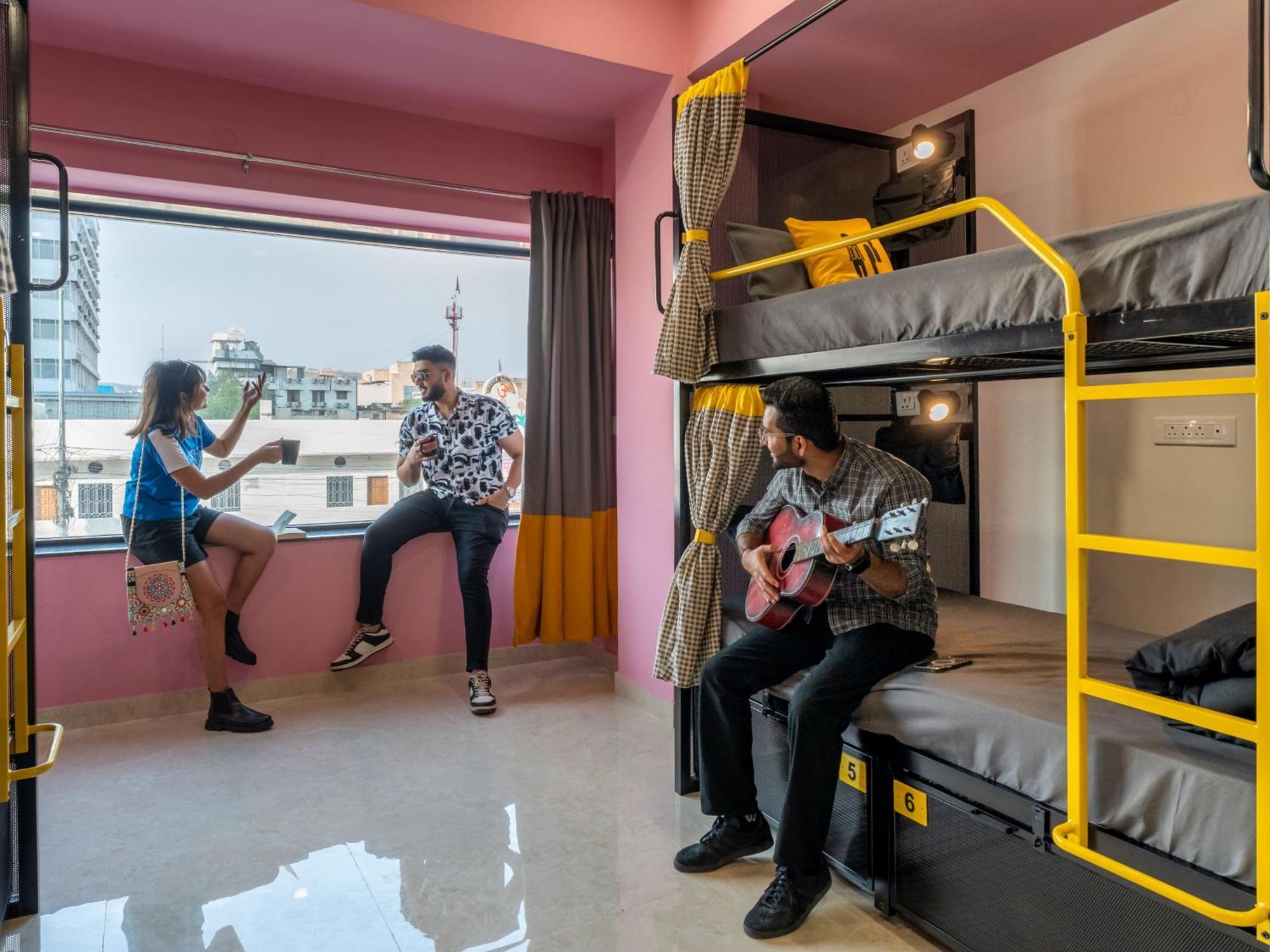 The Hosteller Jaipur, Mi Road Экстерьер фото